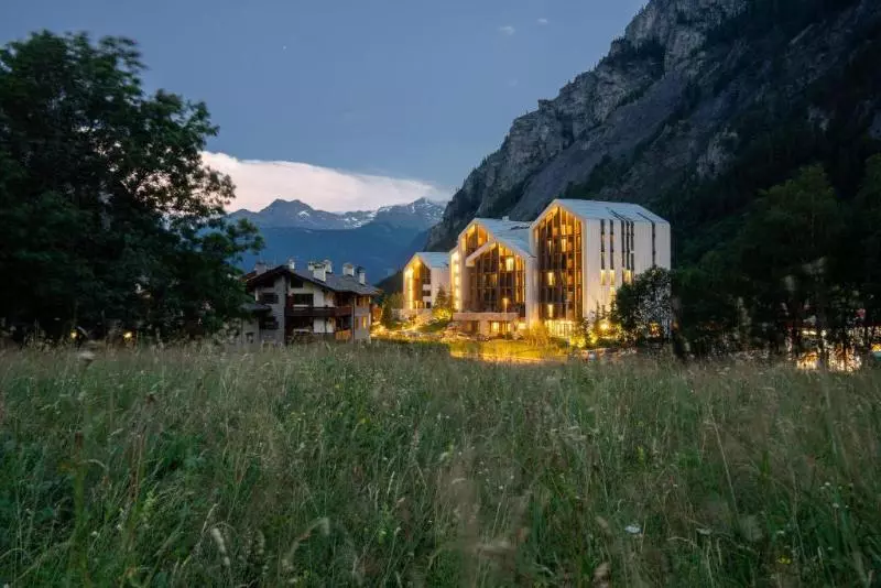 ホテル Th Courmayeur