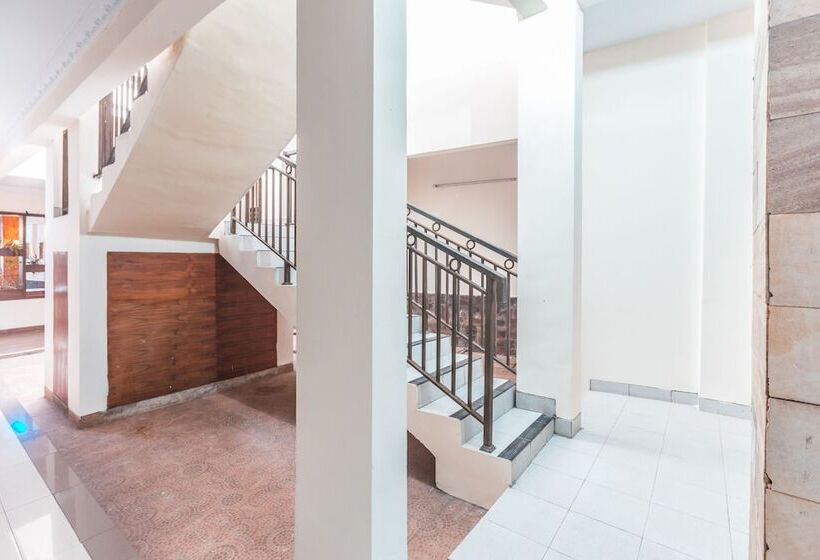 فندق Wisma Lux Barkah By Oyo Rooms