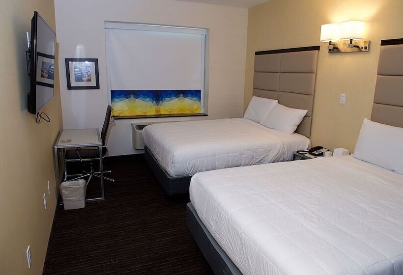 7 Days Hotel Bronx