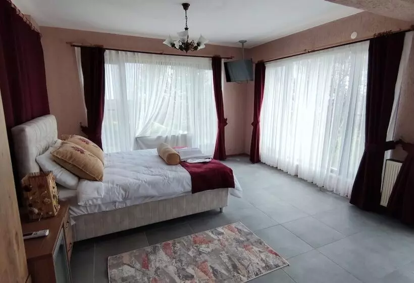 مسافرخانه Ağva Stone House Boutique
