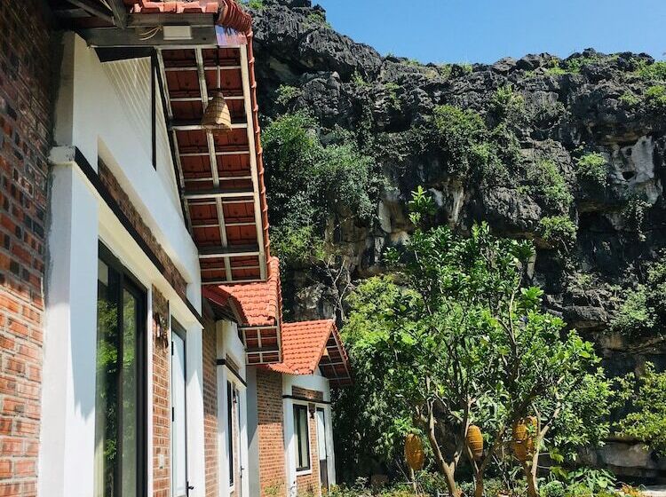 هتل Hang Mua Family Homestay