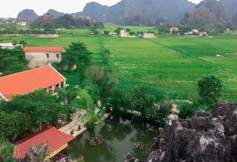 هتل Hang Mua Family Homestay