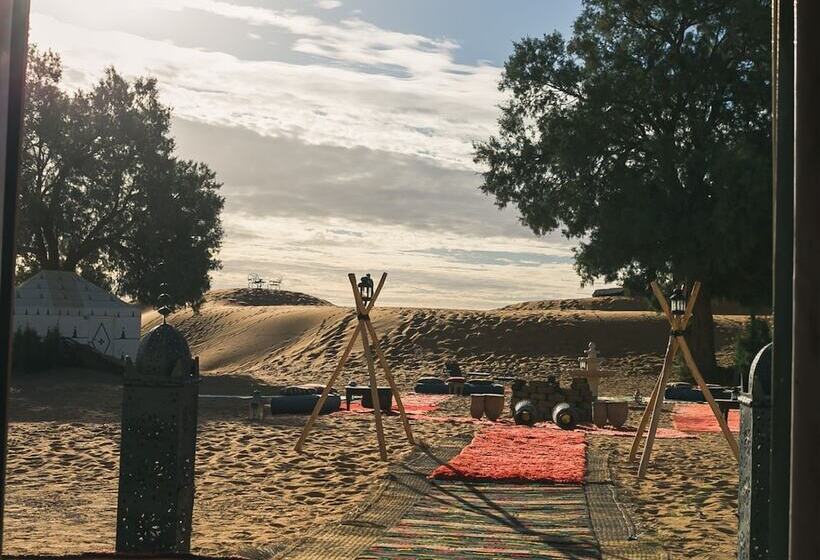 Hotel Prestigious Camp