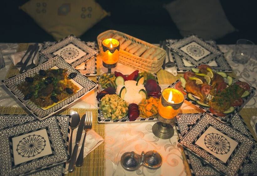 Hotel Prestigious Camp