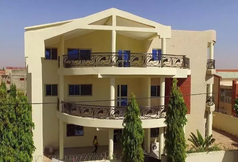 هتل Welcome Lodge