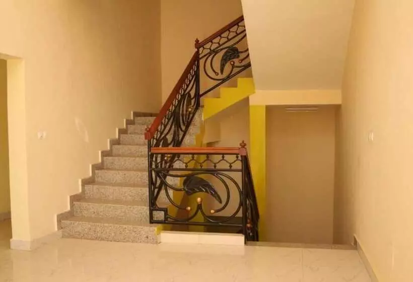 هتل Welcome Lodge