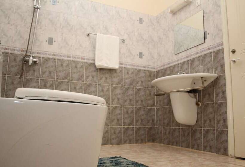 هتل Welcome Lodge