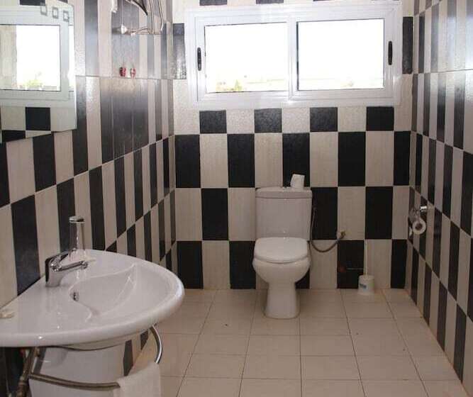 هتل Welcome Lodge