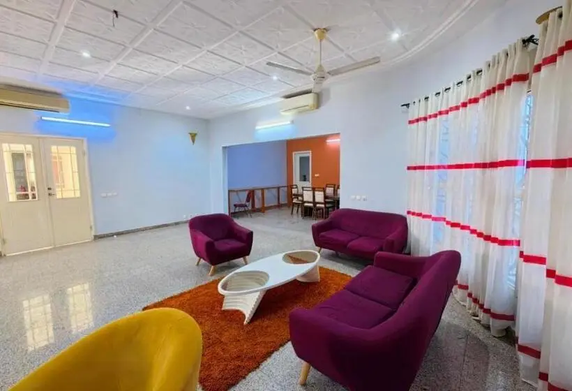 هتل Welcome Lodge