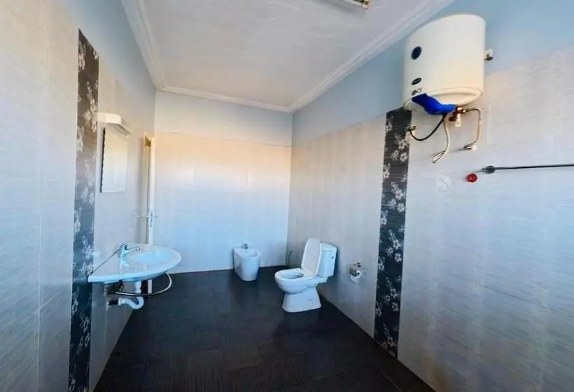 هتل Welcome Lodge