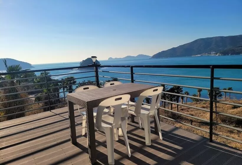 A Day In Geoje Pension