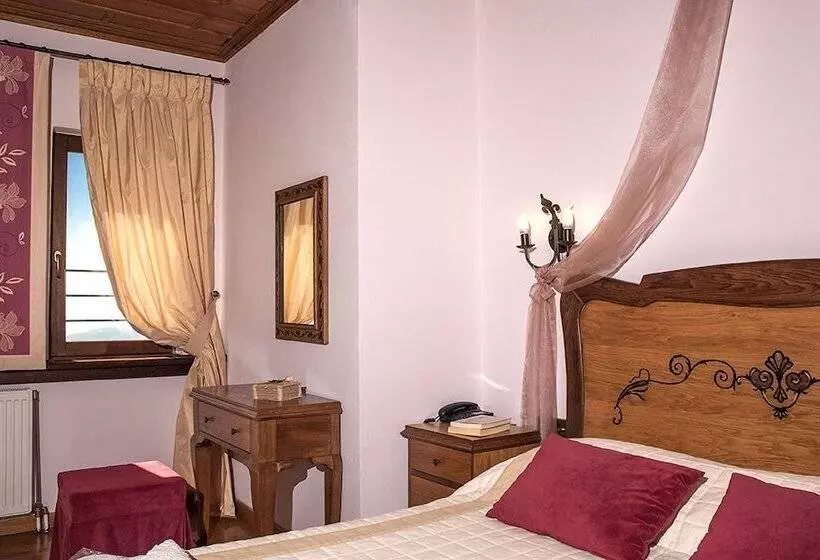 هتل Archontiko Koilia