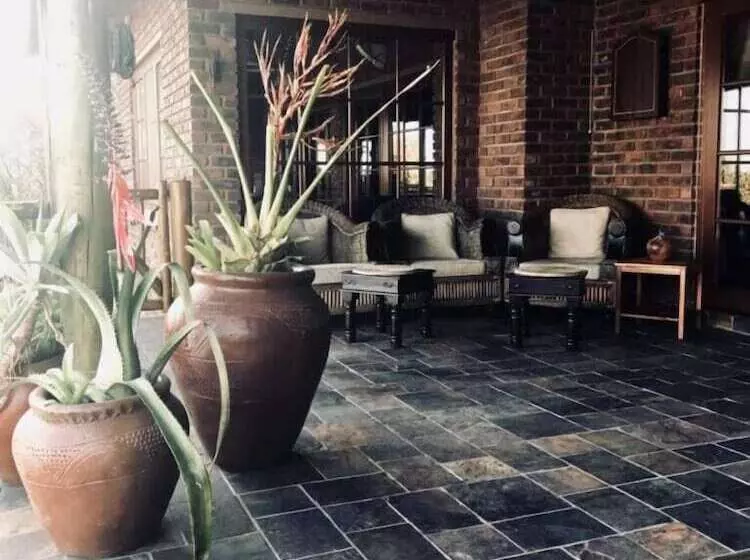 ホテル Destri Lodge