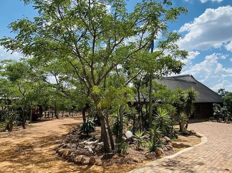 ホテル Destri Lodge