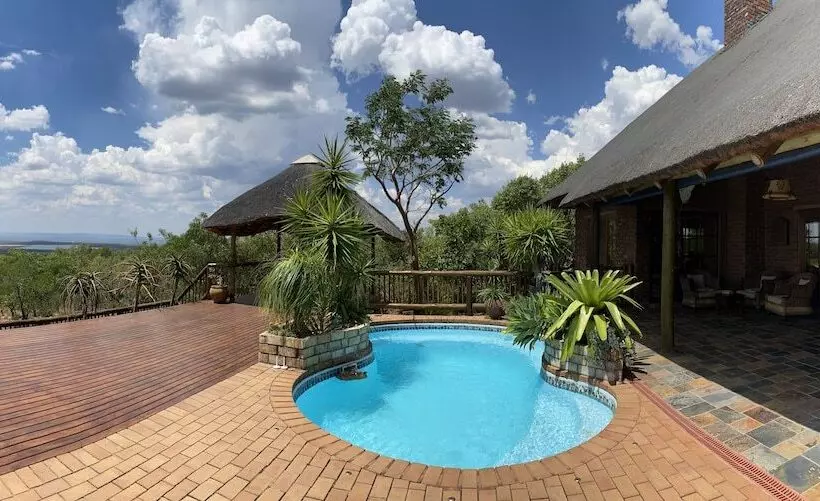 ホテル Destri Lodge