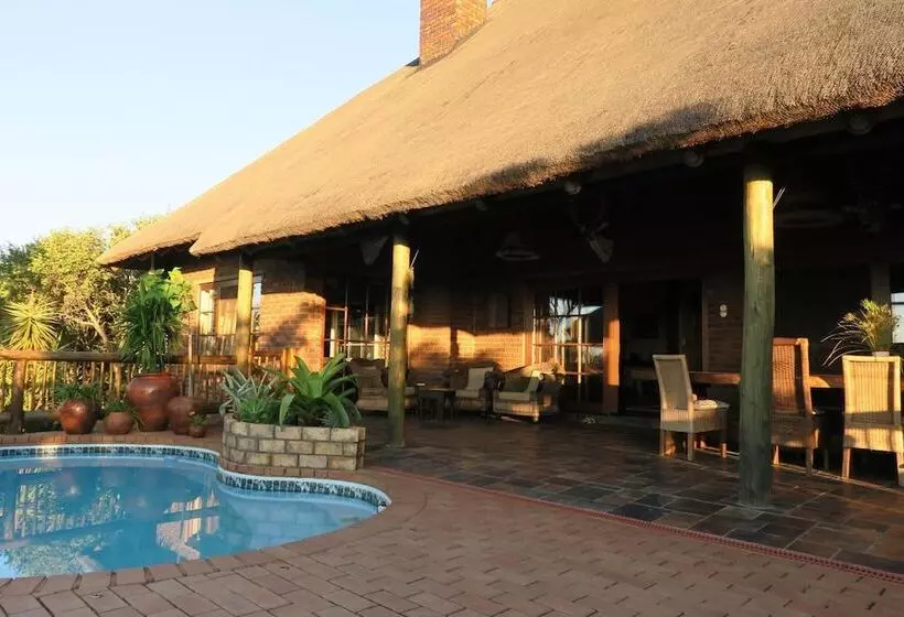 ホテル Destri Lodge