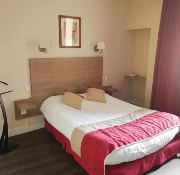 Hotelli Hôtel Restaurant Les Colonnades