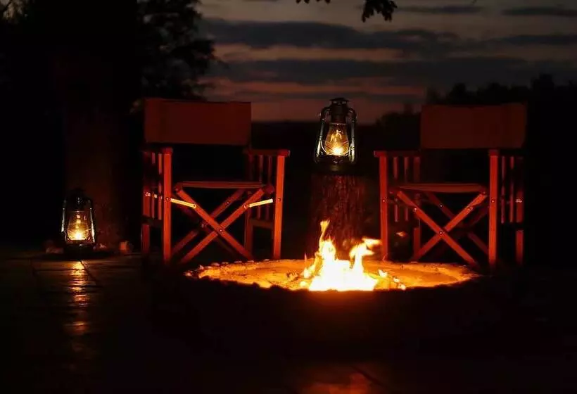 Hotelli Ivory Wilderness River Rock Lodge