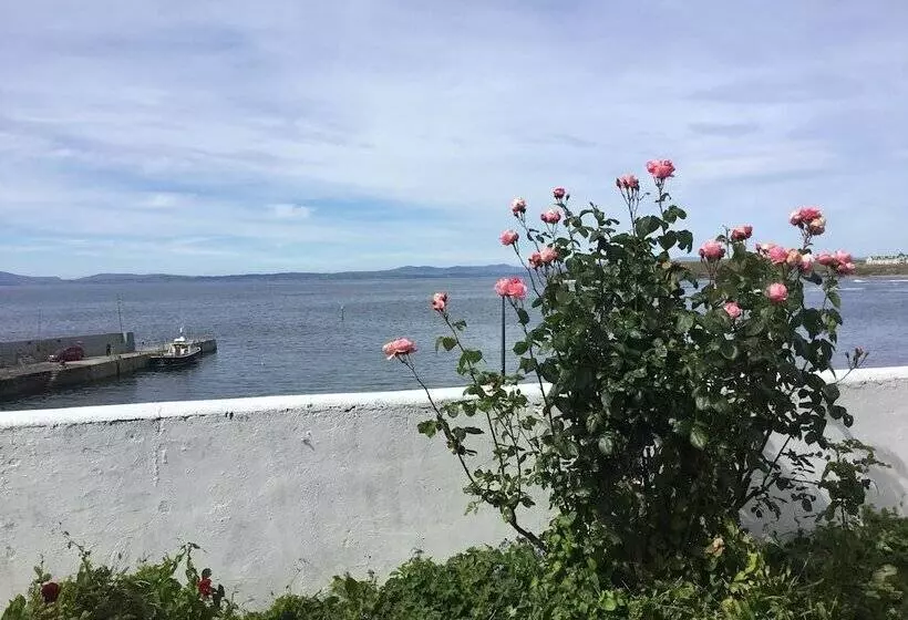 ホテル The Boathouse Lodge