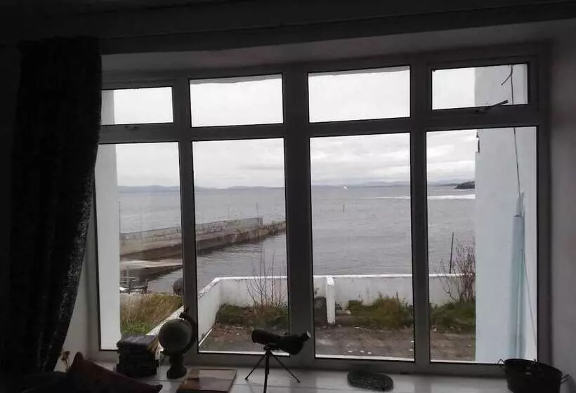 ホテル The Boathouse Lodge