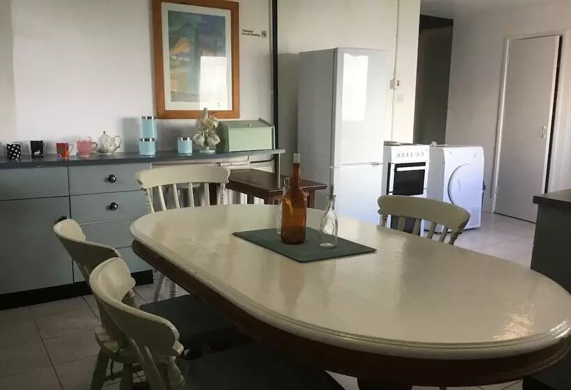 ホテル The Boathouse Lodge