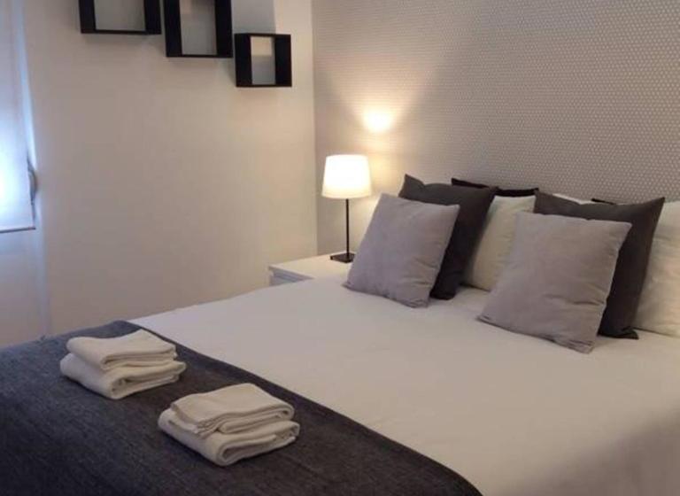 Pensione 4u Lisbon Iii Guest House