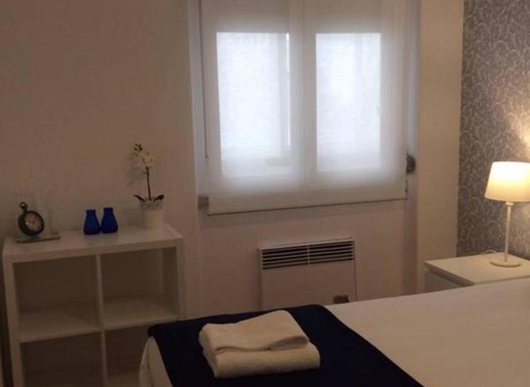 Pensione 4u Lisbon Iii Guest House