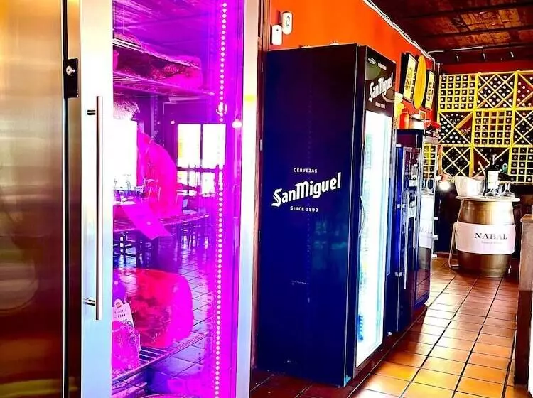 پانسیون Restaurante Alojamiento El Paisaje