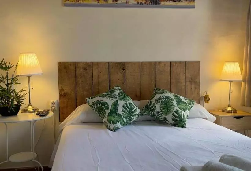 پانسیون Restaurante Alojamiento El Paisaje