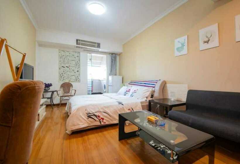 Shenzhen To World Holiday Apartment