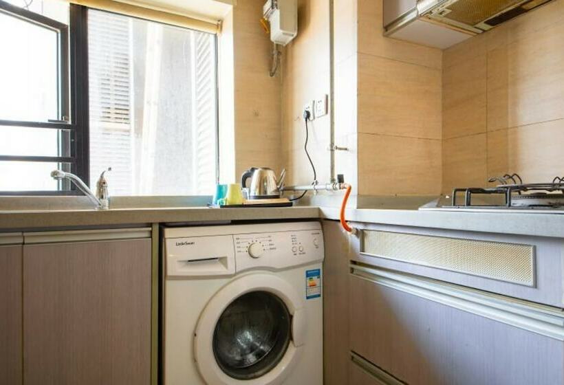 Shenzhen To World Holiday Apartment