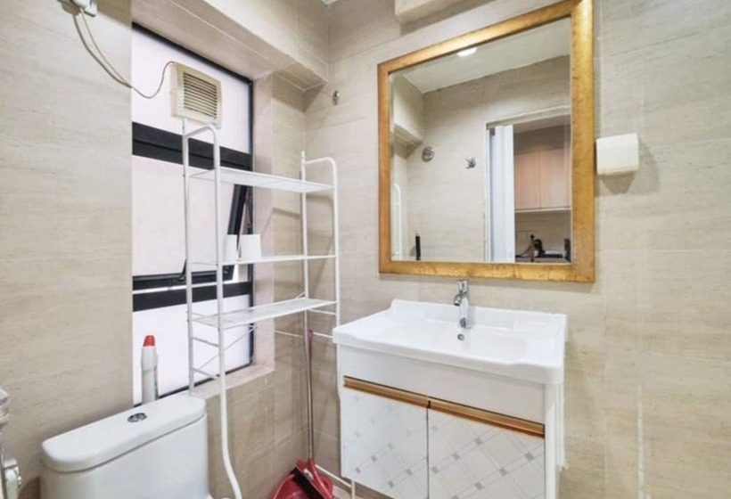 Shenzhen To World Holiday Apartment