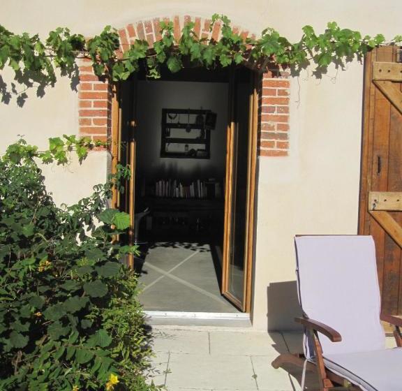 Bed and Breakfast Sur Le Chemin Des Buvats