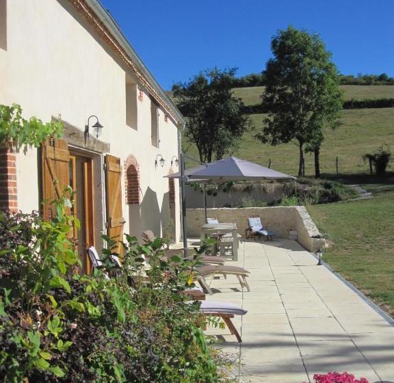 Bed and Breakfast Sur Le Chemin Des Buvats