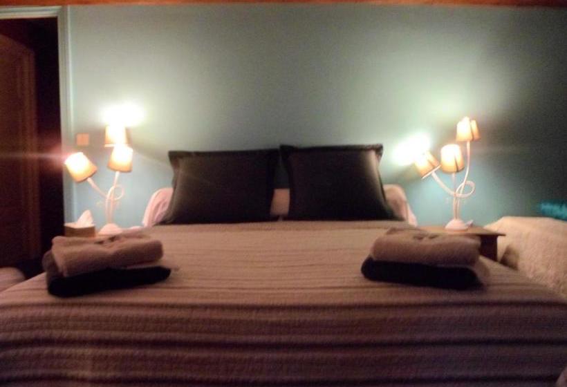 Panzió Domaine De La Héllière