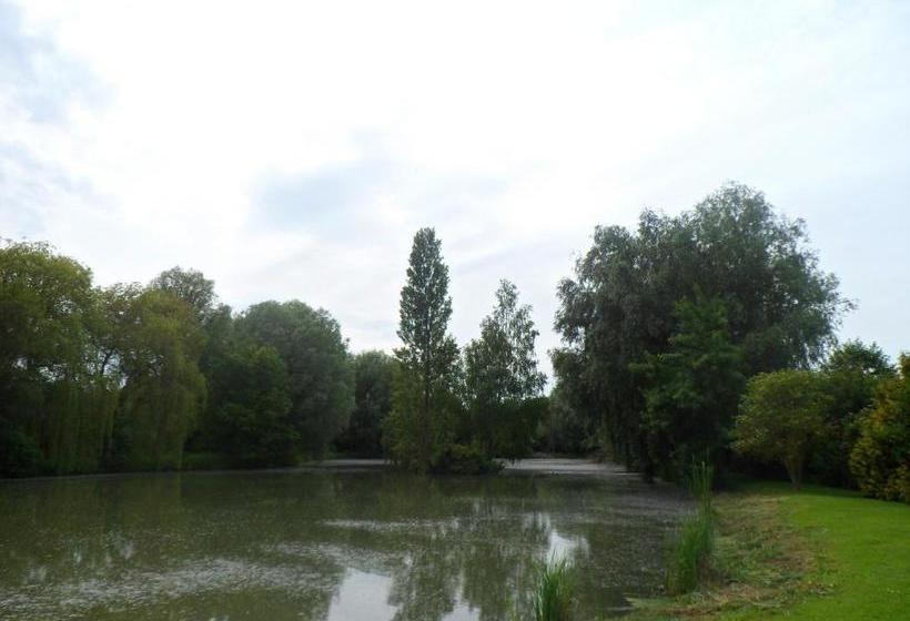 Panzió Domaine De La Héllière