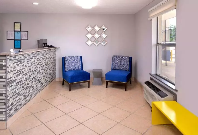 Отель Americas Best Value Inn Monroeville