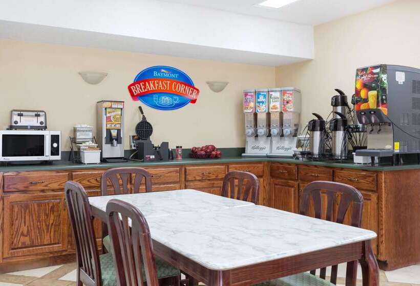 فندق Baymont By Wyndham Anderson Clemson