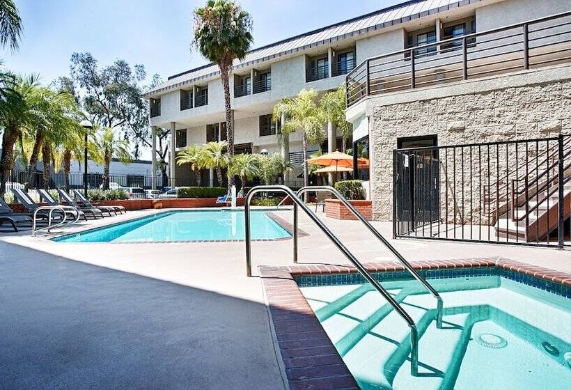 Otel Best Western Plus Irvine Spectrum