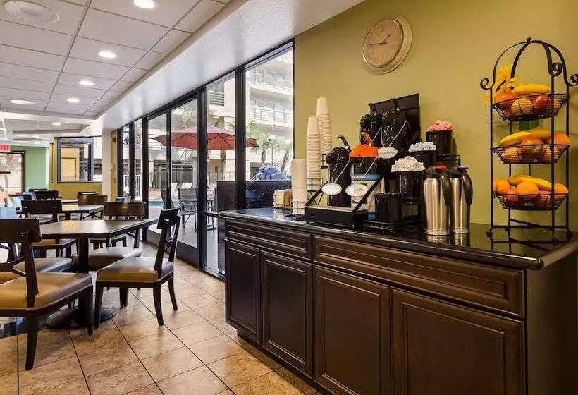 ホテル Best Western Plus Irvine Spectrum