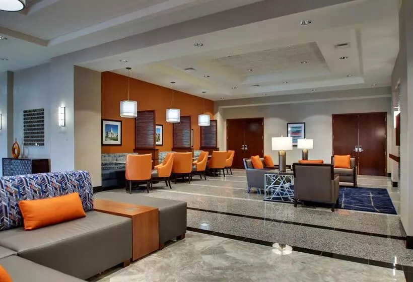 هتل Drury Inn & Suites Lafayette, IN