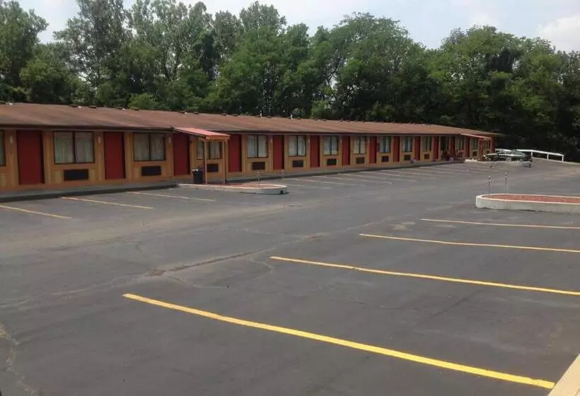 Отель Guest Inn Lebanon