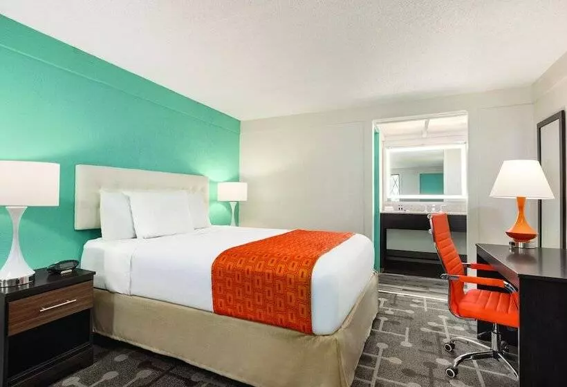 בית מלון כפרי Dover Inn And Suites