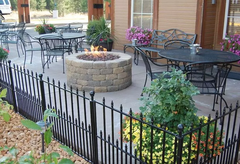 هتل Kelly Inn West Yellowstone