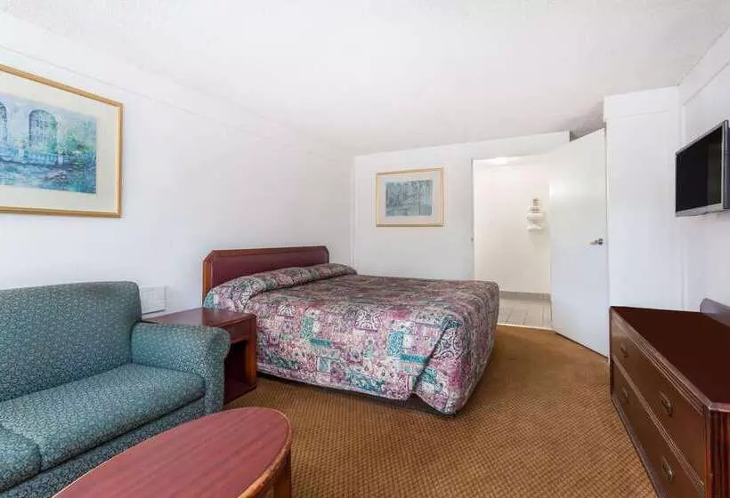 فندق Knights Inn Columbia