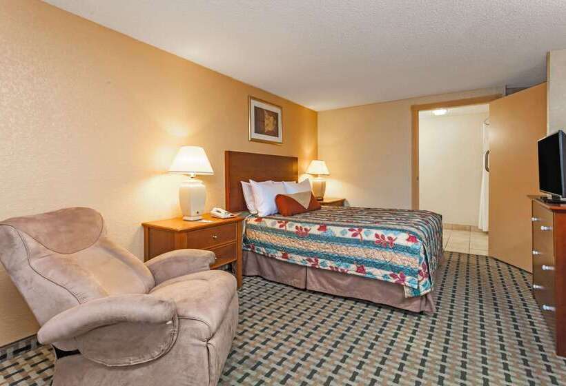 酒店 Knights Inn Seymour In