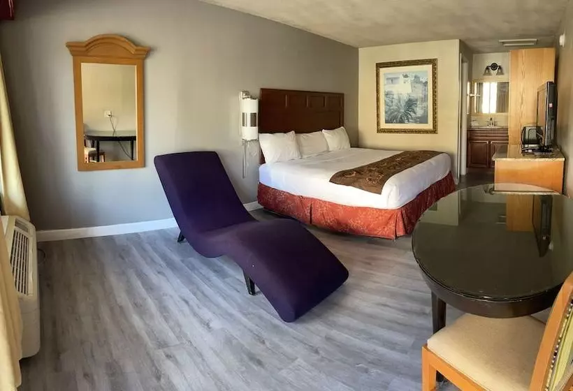 Отель Liberty Inn