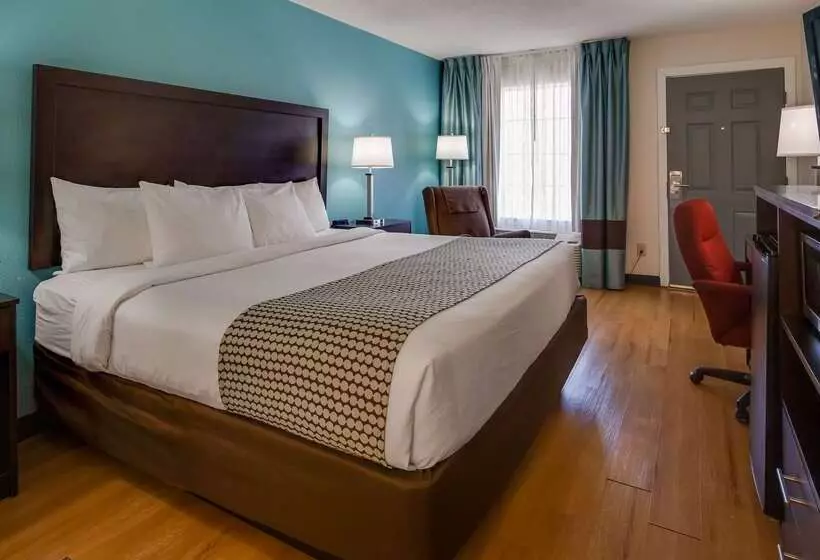 Surestay Plus Hotel By Best Western Asheboro