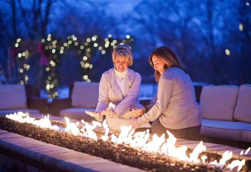 渡假胜地 Lodge Geneva National