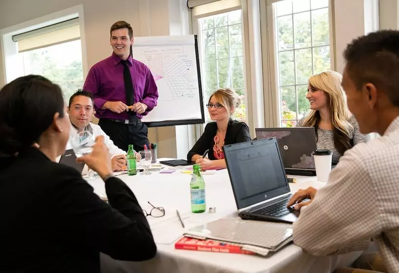 渡假胜地 Lodge Geneva National